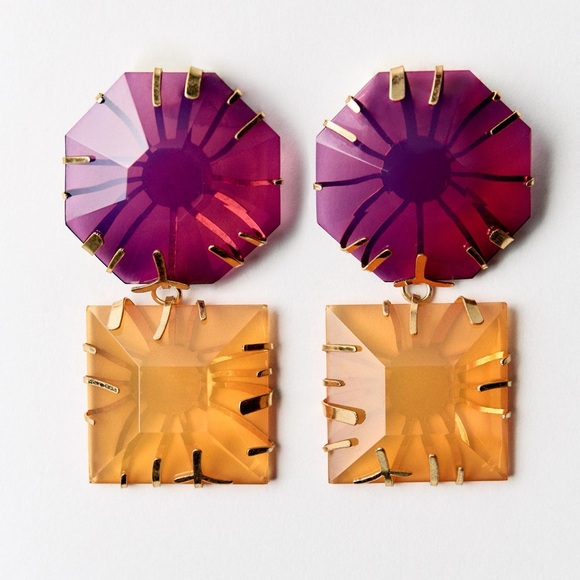 Zara Multicolor Resin Statement Earrings - Bold Geometric Jewelry - Picture 4 of 5
